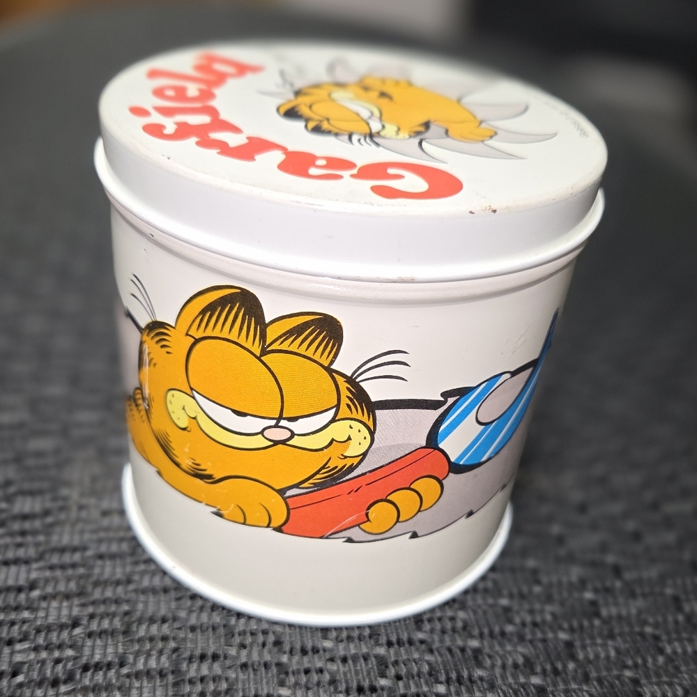 Garfield  1978 Old Tin Can